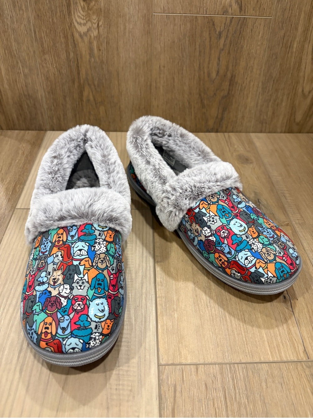 Skechers Bobs For Paws Too Cozy Snuggle Pooch Rovers Dog Slippers Clogs Shoes 8